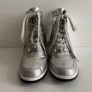 Bebe Women's Charlane Silver High Top Sneakers 9.5
